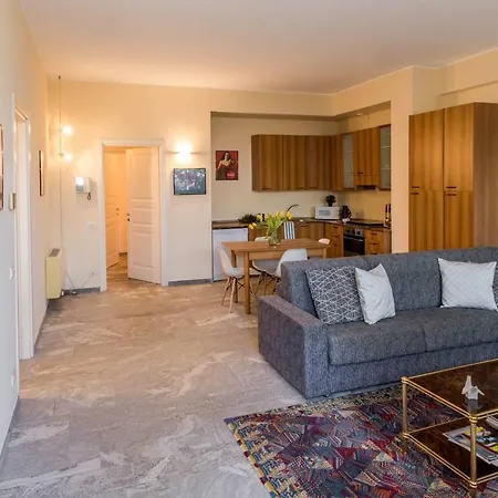 Apartamento Altido Amazing View Apt For 6 With Communal Pool Faggeto Lario