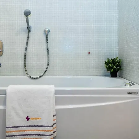 Altido Amazing View Apt For 6 With Communal Pool Apartamento
