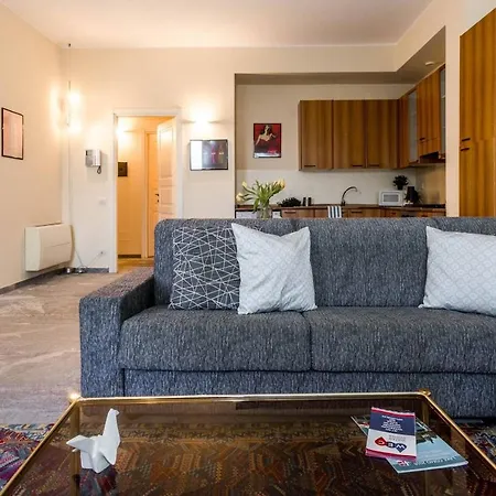 Altido Amazing View Apt For 6 With Communal Pool